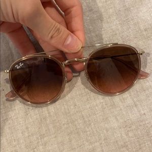 Round double bridge Raybans